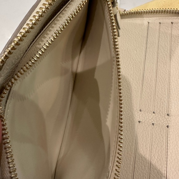 Louis Vuitton Empreinte Zippy Wallet in Neige - Picture 7 of 9